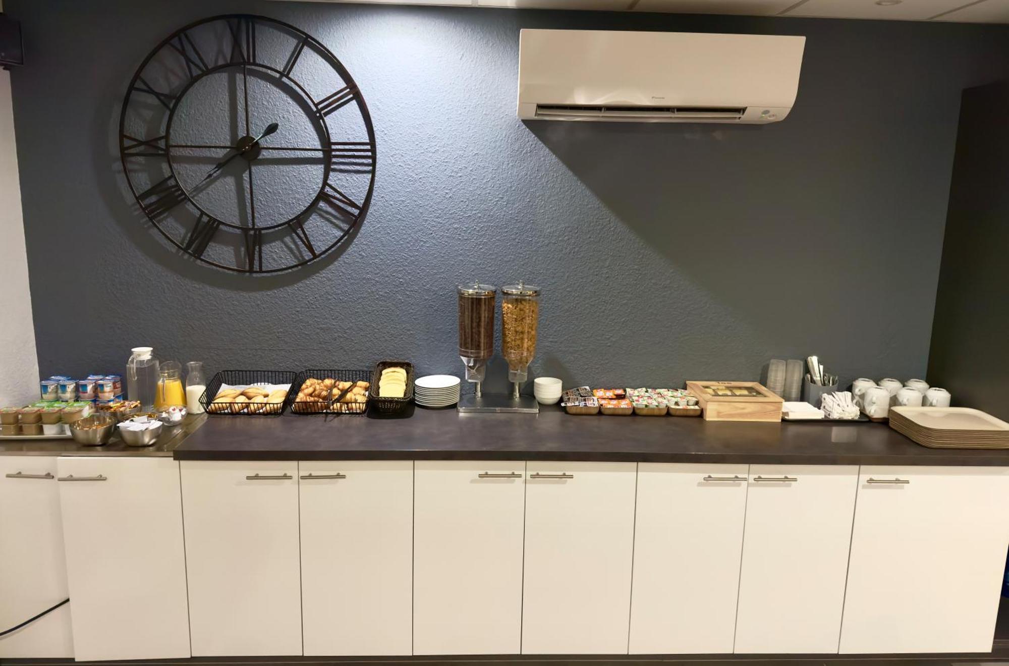 Kyriad Direct Reims Bezannes 外观 照片